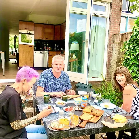 Back-stage Bed & Breakfast