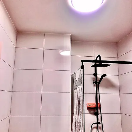 Back-stage Bed & Breakfast