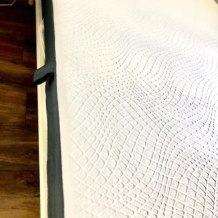 Bed & Breakfast Sunny East *