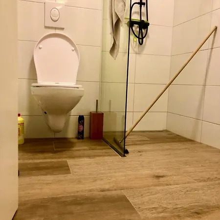 Bed & Breakfast Back-stage 3*