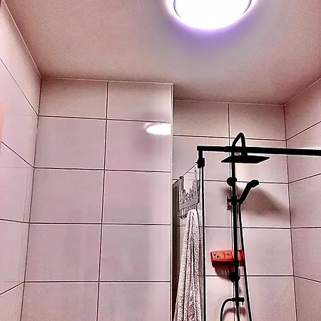 Bed & Breakfast Back-stage 3*