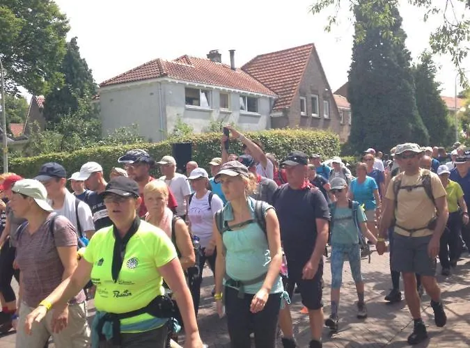 Back-stage Bed & Breakfast