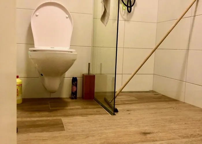 Bed & Breakfast Back-stage 3*