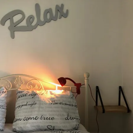 Back-stage فندق مبيت وإفطار نايميخين